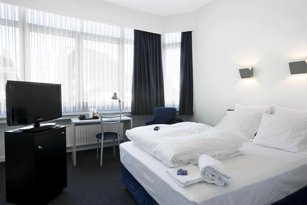 Hotel Argus By Happyculture Saint-Gilles Екстериор снимка